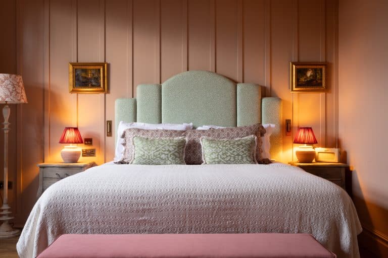 Cover Image for Accessible room