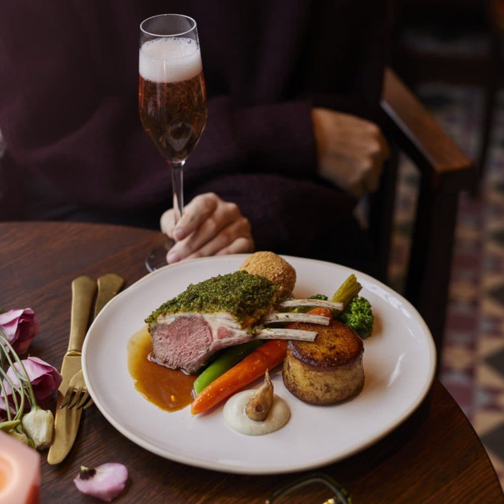 heartwood-inns-valentines-day-2025-03-main